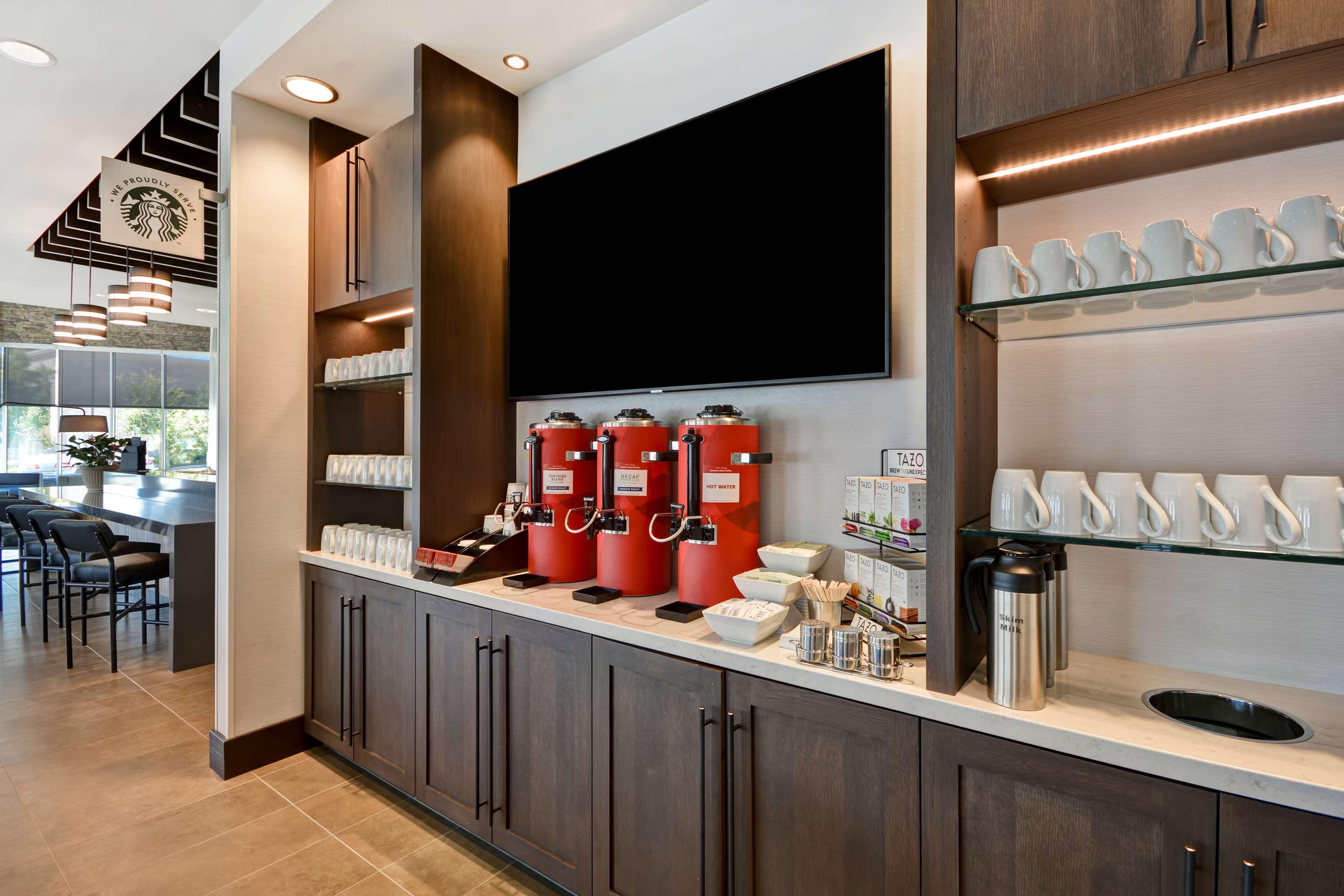 Hyatt Place Fresno